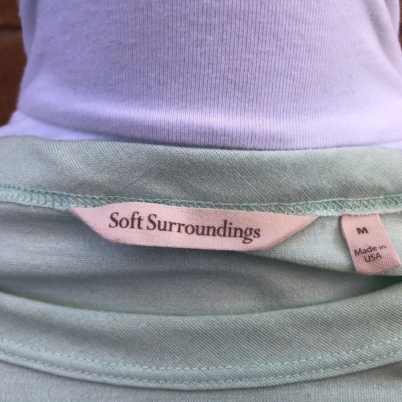 EUC Soft Surroundings Green Tee - Picture 6 of 6